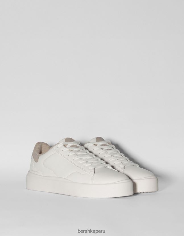 blanco Bershka hombres zapatillas en contraste 806J6B3454