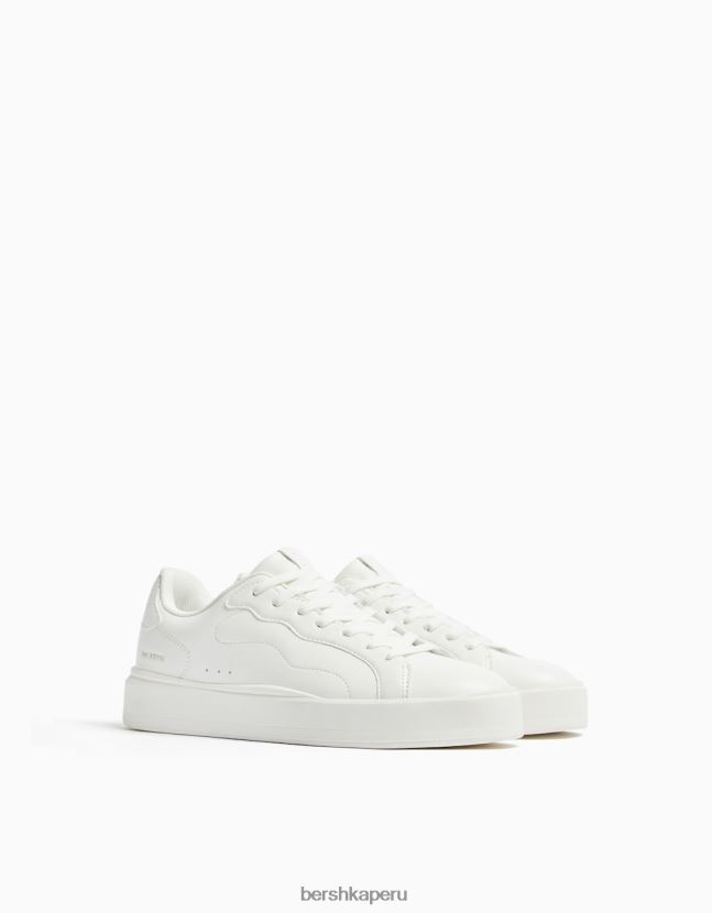 blanco Bershka hombres zapatillas monocromáticas 806J6B3446