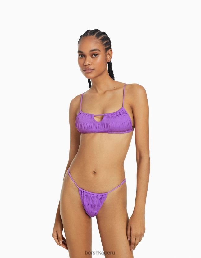 Violeta Bershka mujer top de bikini fruncido 806J6B1818