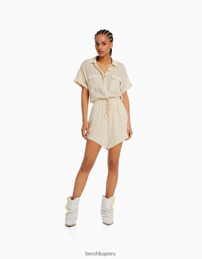 beige Bershka mujer mono utilitario rústico 806J6B105