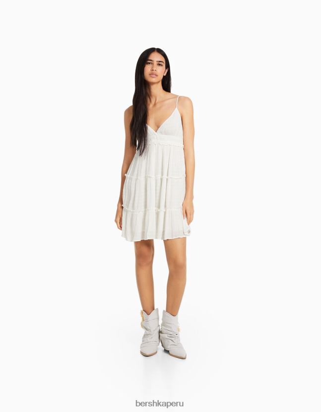 crema Bershka mujer mini vestido con tirantes con volantes 806J6B80