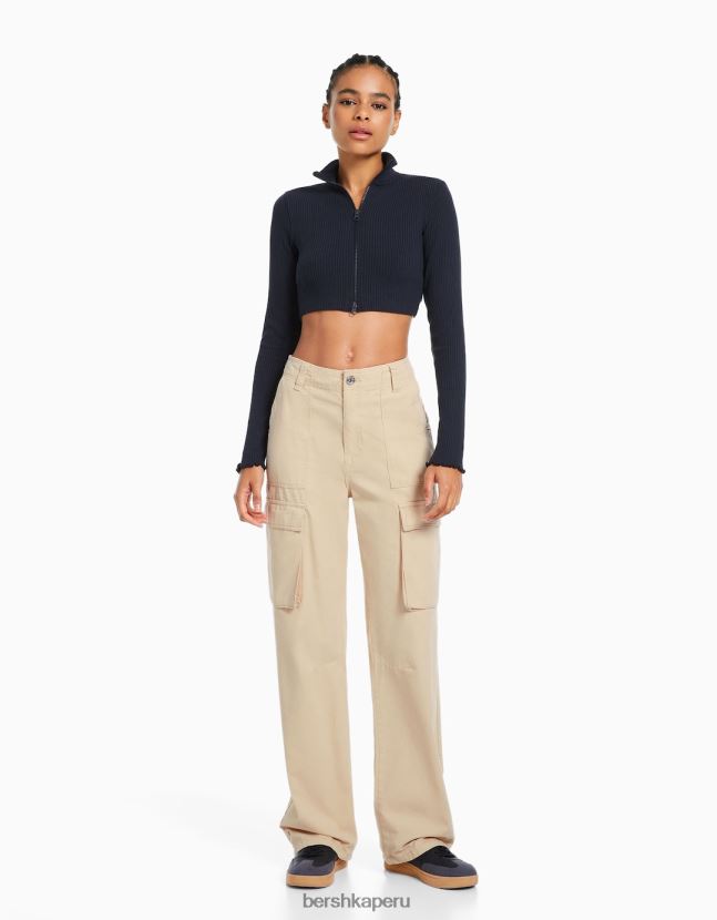 arena Bershka mujer pantalones cargo rectos 806J6B1305