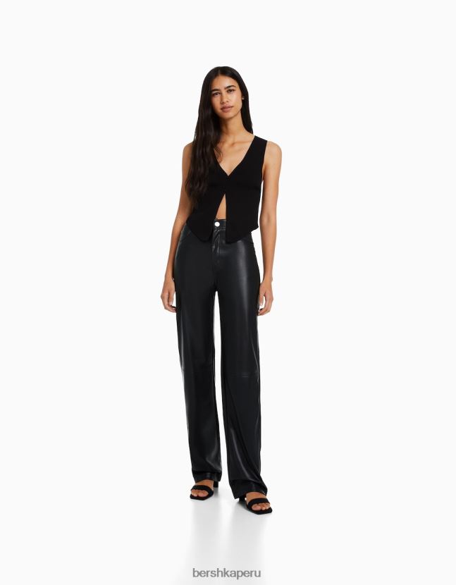 negro Bershka mujer pantalones rectos de piel sintética 806J6B1447